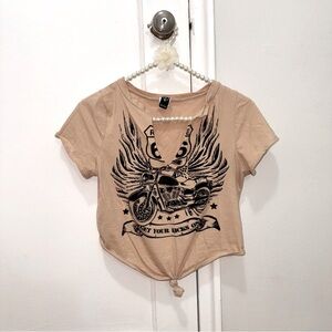 Windsor Size Medium Motorcycle Crop Top Route 66 Rocker V-neck Shirt Tan & Black